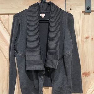 Gray sweater with side zip